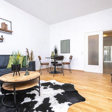Center Dream Apartment - Netflix Κρέφελντ Εξωτερικό φωτογραφία